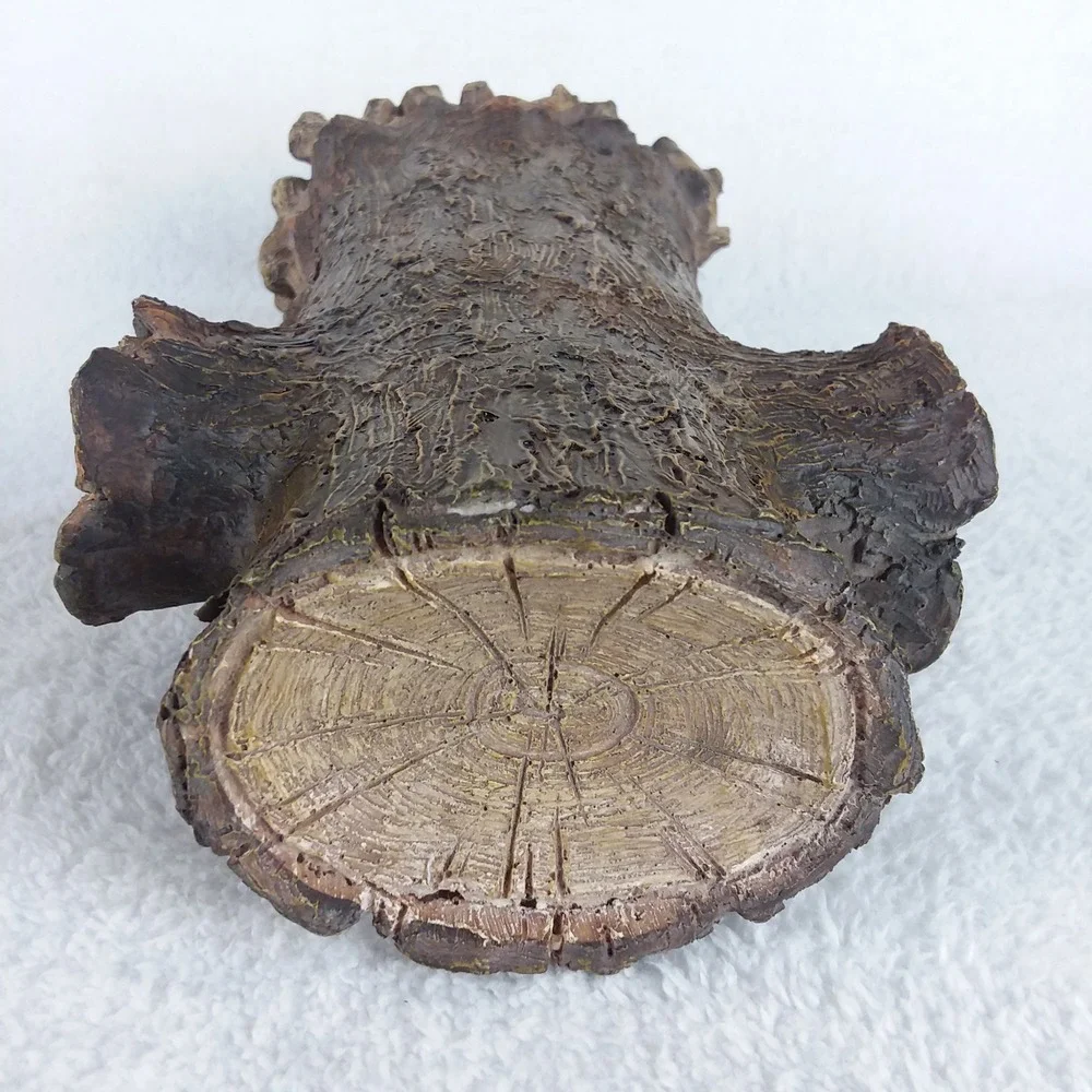 Nativity Scene Cross Tree Trunk 